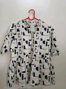 Patterned Ruffle Neck Top