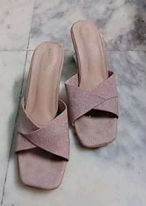 Women 👠 Heel
