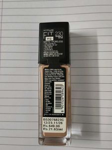 Maybelline Fit Me Foundation