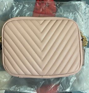 56% off brand new Victoria’s Secret Bag