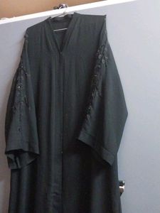 Black abaya dubai