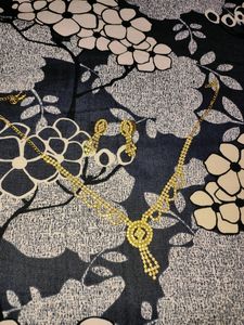 Set Of Artificial Necklace And Earrings