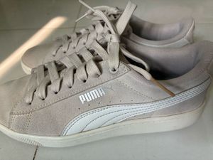 Stylish Grey Suede Sneakers