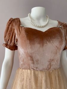 vintage puffed sleeves shimmery gown with beads