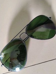 Ray-Ban Aviator Sunglasses