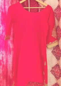 Elegant Pink &amp; Gold Embroidered Indian Salwar Suit
