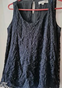 Elegant Black Lace Sleeveless Top – LOFT