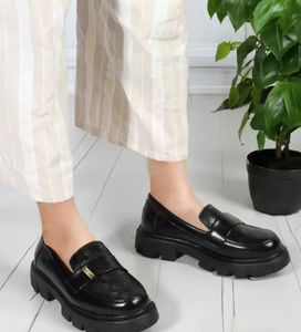 Black Roadster Loafers
