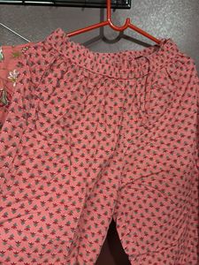 Rangmanch Floral Kurta and Pants Set
