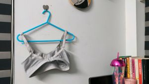 Zudio Non Padded Bra