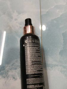 Makeup Revolution Setting Spray