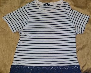 Mast Harbour White Navy Blue strip tee w lace trim
