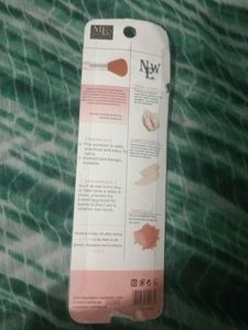 Rose Type Brush