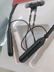 VARNI Nackband