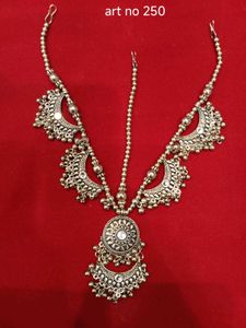 Oxidize Maang Tikka