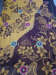 Discount Offer..&#39; Beautiful Saree With Blouse &amp; Pe