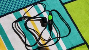 Syska Earphone One Side Speaker