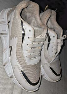 Shoetopia White Sneakers