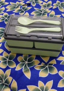 3 Compartment Lunch Box with Spoon 🥄 And Frok