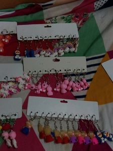 Excellent Variety Of Six Dozen KeyChains