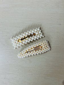 Set of 4: Jhumki, hair clips, earrings Combo