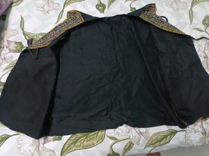 Gamthi Embroidered Koti/Jacket