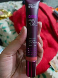 Hilary Rhoda Quick Cream Blush 05 Red Alert