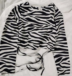 9 Crop Top