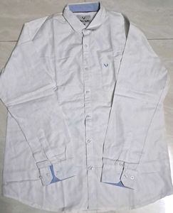 Fabulous Looking White Colour Allen Solly Shirt