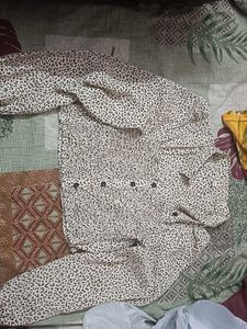 Chic Cutout Crop Top