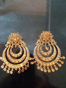 Earring