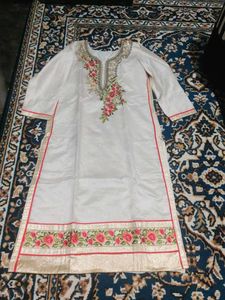 Elegant Embroidered silk suit set