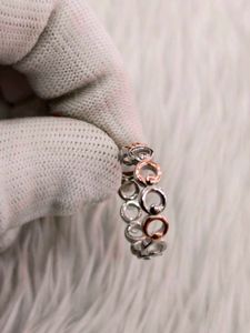 Two-Tone Circle Link Ring