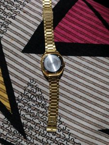 hmt Kanchan Automatic 21Jewels Golden Wrist Watch
