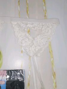(1300)Vintage Stocking Garters and Hosiery