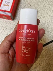 Dot &amp; Key Sunscreen