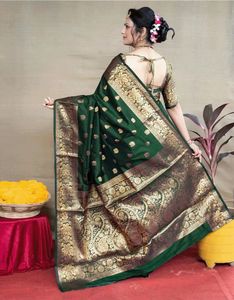 Unused - Elegant Green Banarasi Silk Saree
