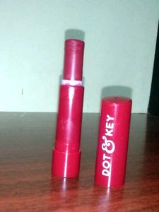 Dot And Key Lipbalm