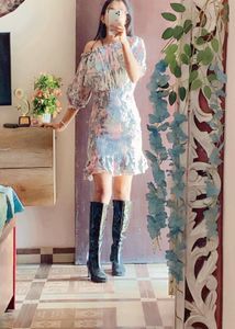 Chic Off-Shoulder Floral Mini Dress