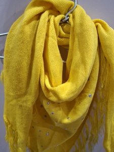 Woollen Scarf Triangle Shaped