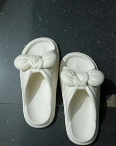 White Bow Slides