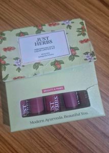 Just Herbs Lipstick Kit