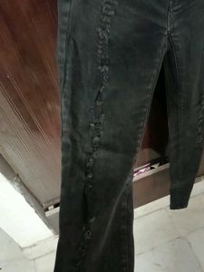 Black Distressed Jeans