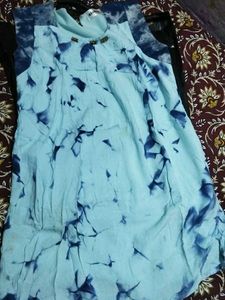 Tie-Dye Sleeveless Top