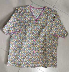 Cute Mulitcolor Floral Printed Top