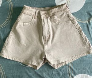 H&m Curvy Fit Stretch Shorts