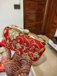 Bridal Clutch And Sling