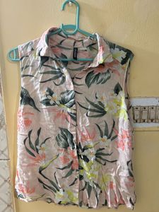 Floral Sleeveless Top