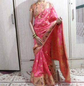 Elegant Ethnic Saree orange with light pink colour