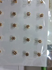 Side Kammal 2nd Studds Baby Earrings